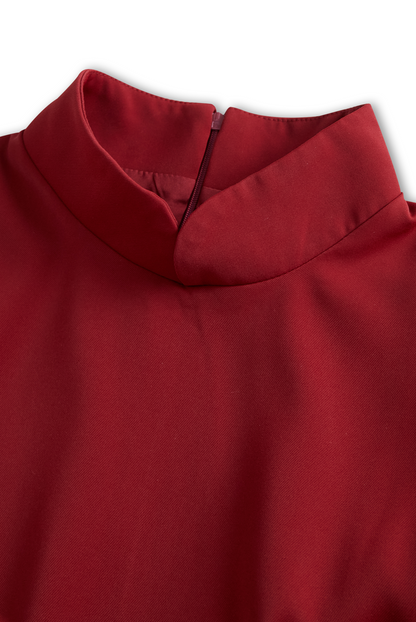 Elegant White Mandarin Collar Dress with Belt Design